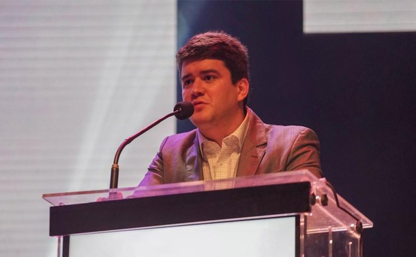 Felipe Feijó é reeleito presidente da FAF