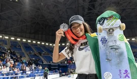 Rayssa Leal conquista prata no Mundial de skate street no Japão