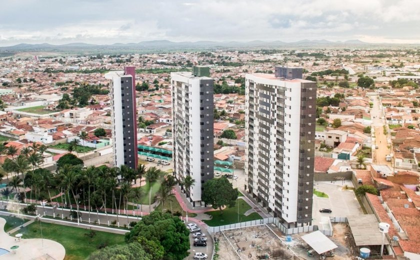 Arapiraca se compromete a recompor repasse de recursos da Educação suspensos na pandemia