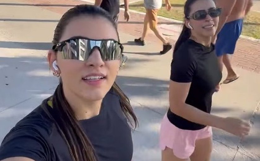 Turista atingida por carro enquanto corria na orla de Maceió passava férias em família