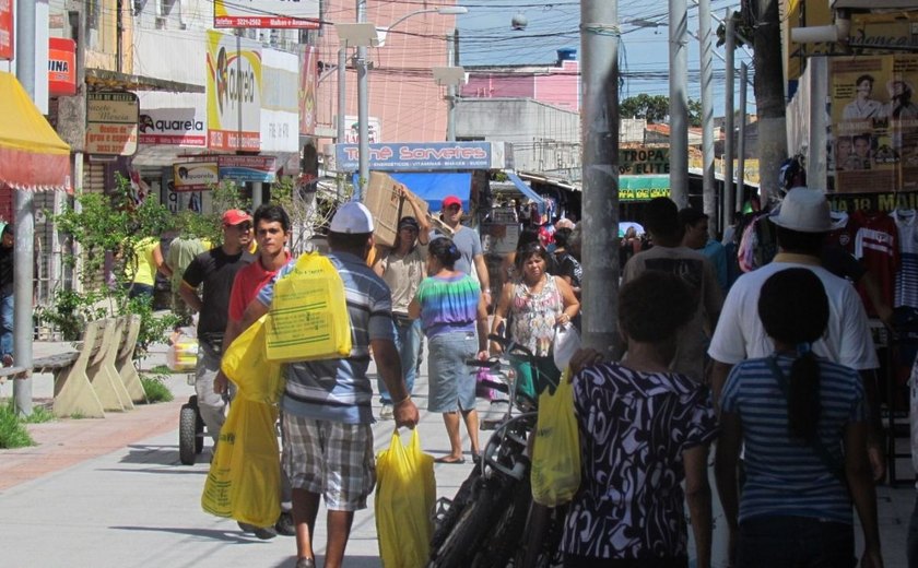 Pesquisa da Fecomércio demonstra elevação no consumo das famílias em Alagoas