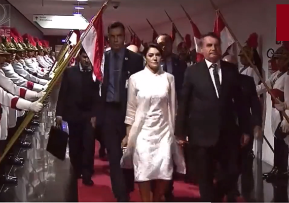 Família Bolsonaro sai constrangida e irritada da posse de Alexandre de Moraes no TSE