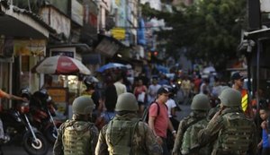 Militares vão deixar a Rocinha amanhã, diz ministro da Defesa