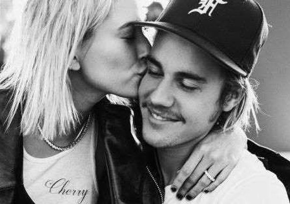 Equipe implora a Justin Bieber para que ele assine contrato nupcial