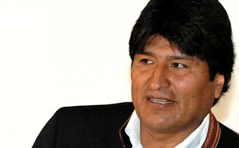 Evo Morales: ajuda humanitária é 'cavalo de Troia' para invadir Venezuela