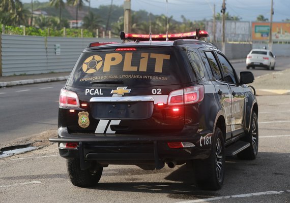 Oplit prende dois suspeitos de furtar ar-condicionado de loja em Mangabeiras