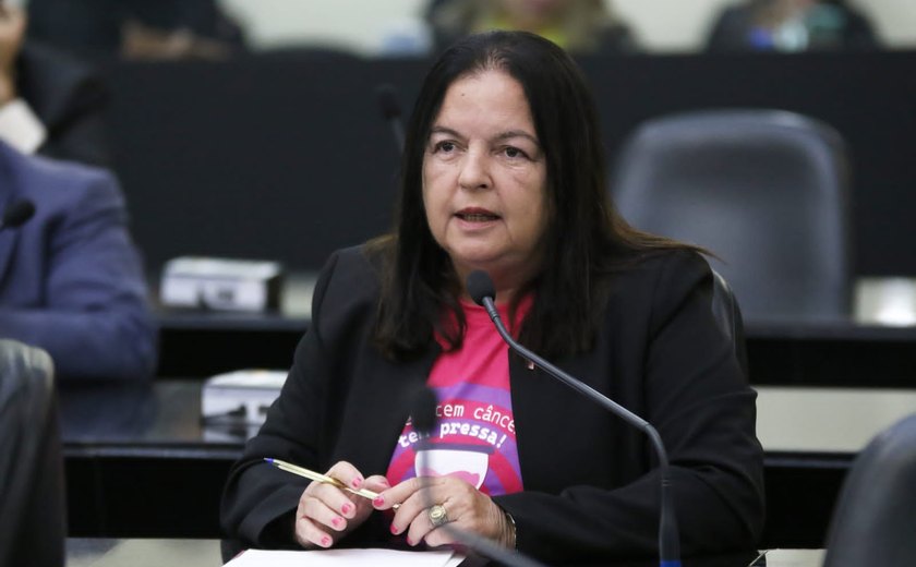 Fátima Canuto promove sessão especial para discutir câncer de mama em Alagoas