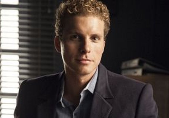 Thiago Fragoso vai ser o novo mocinho da novela 'O Outro Lado do Paraíso'