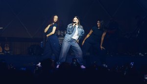 GIANA estreia nos palcos com show esgotado e participação especial de Gustavo Mioto