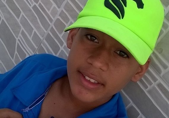 Adolescente é morto a tiros no bairro do Clima Bom, em Maceió