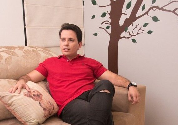 Produtor musical fala sobre produção de CD póstumo de Cristiano Araújo