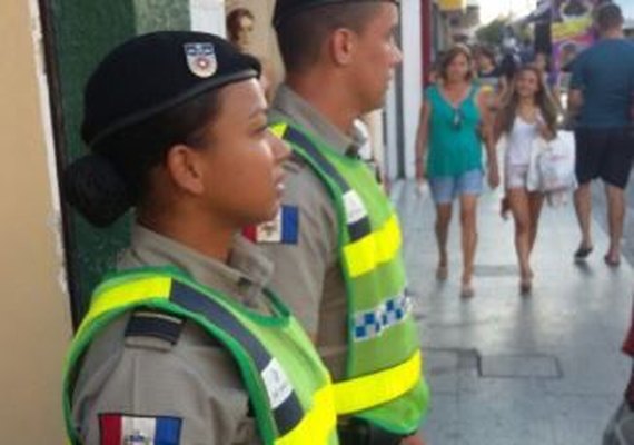 Polícia Militar inicia policiamento nos centros comerciais de Maceió