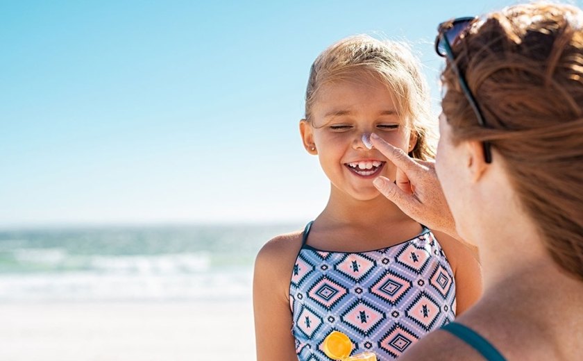 Saúde recomenda cuidados com a pele durante exposição ao sol no Carnaval