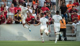 Flamengo passa pelo Athletico na Arena da Baixada e quebra jejum de oito anos