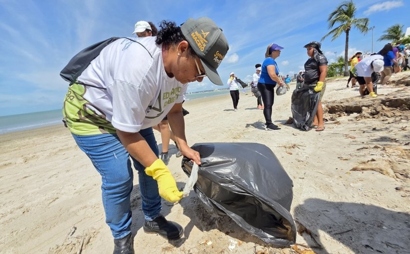 Movimento dedicado à limpeza de praias, rios e mangues reúne voluntários em Maceió