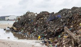 Prefeitura retira 400 toneladas de lixo da Praia da Avenida e do Riacho Salgadinho