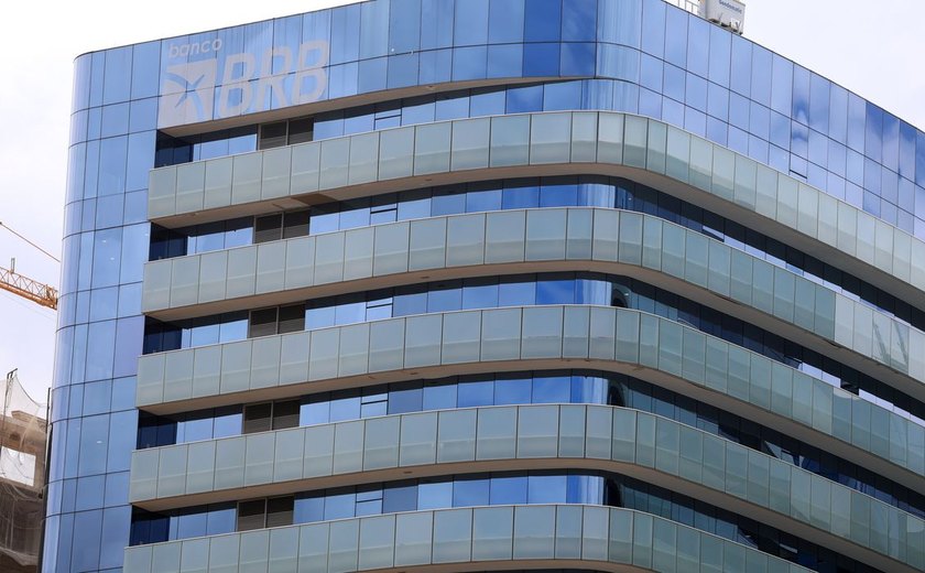 PicPay e BRB são alvos de ação contra suposta fraude em folha do DF