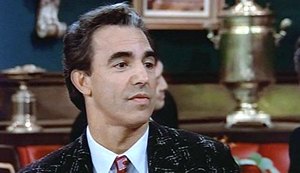 Ator das séries 'Cheers' e 'Murphy Brown', Jay Thomas morre aos 69 anos