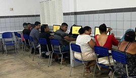 Projeto promove inclusão digital para estudantes da Educação de Jovens, Adultos e Idosos