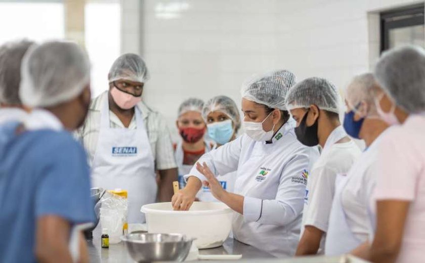 Programa Nova Chance oferta cursos para pessoas em acolhimento institucional