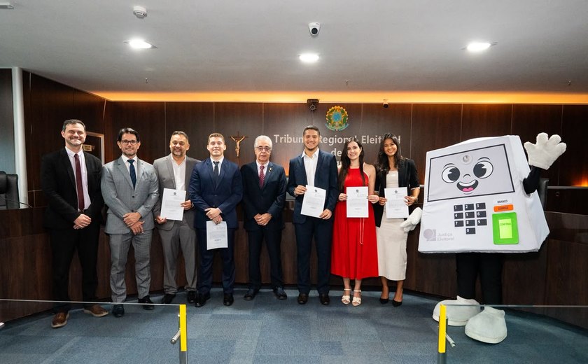 TRE/AL empossa cinco novos técnicos judiciários aprovados no Concurso Unificado da Justiça Eleitoral
