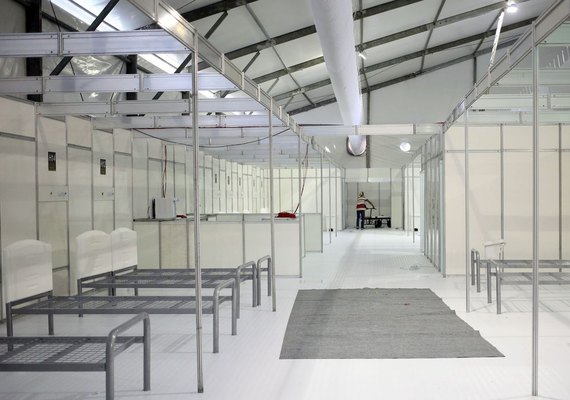 Número de casos de Covid-19 no Brasil chega a 6.836 e mortes somam 240, diz MS