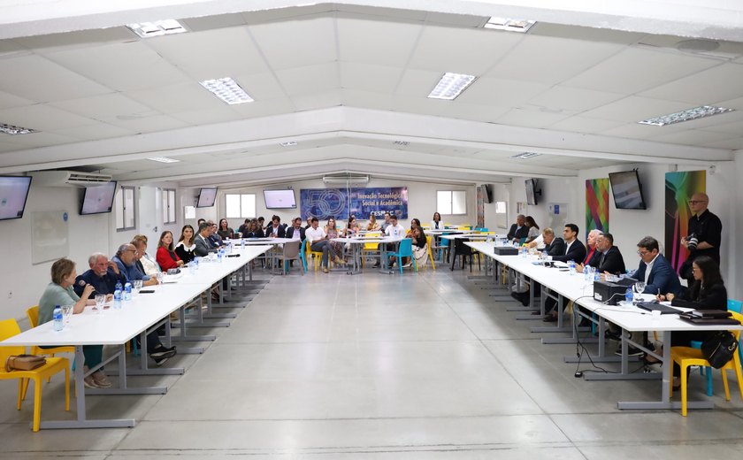 FEJAL realiza reunião da Assembleia Geral e empossa novos membros