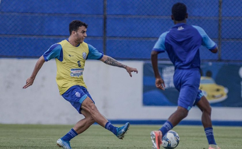 CSA faz último treino em Recife para enfrentar o Náutico