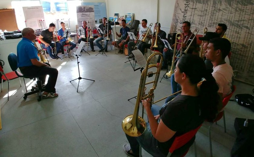 Pró-bandas chega a Murici para formação da primeira orquestra da cidade