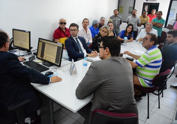 Secretaria da Educação iniciará pagamento a transportadores escolares nesta semana