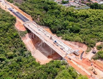 Linha Verde avança e chega ao Antares com 80% das obras concluídas