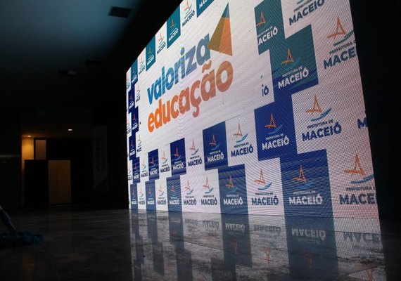 Auxílio Internet para profissionais da rede municipal de ensino é prorrogado