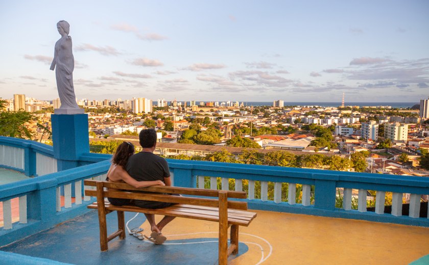 Maceió é um dos destinos mais buscados para o Dia dos Namorados