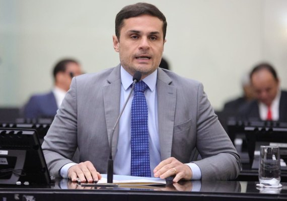 Deputado destaca importância da inclusão da vacina contra meningite B no SUS