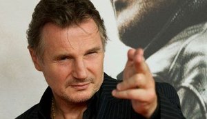 Liam Neeson diz que não fará mais filmes de ação: 'Tenho 65'