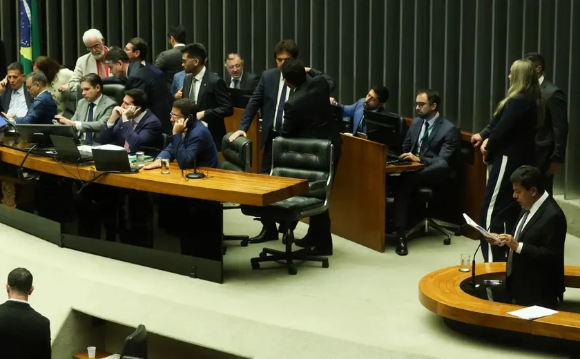 Câmara aprova em segundo turno PEC da Segurança Pública