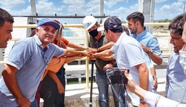 Prefeito reabrirá Feira do Gado e prestigia chegada de mais água pelo Canal do Sertão  