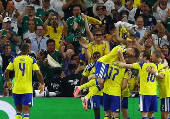 Suécia goleia Tunísia e lidera grupo que também tem Holanda e Japão