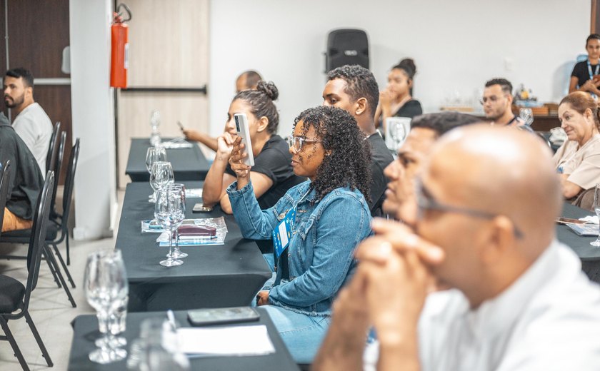 Escola do Turismo oferece mais de 500 vagas para cursos gratuitos em cinco municípios