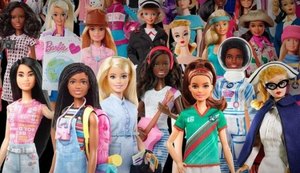Forbes elege boneca Barbie como uma das 100 mulheres mais poderosas do mundo