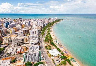 Maceió ocupa a 5ª posição no ranking para o feriado de Tiradentes, aponta plataforma