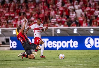 CRB encara o Vitória este sábado no Rei Pelé