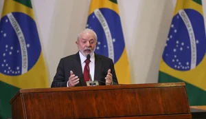 Lula diz que não precisa gostar de presidentes dos países vizinhos