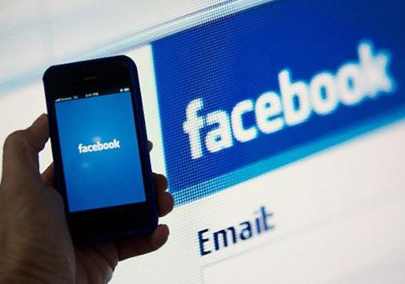 Facebook pode entrar na guerra contra a pirataria na internet