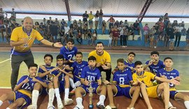 Equipe de futsal do Colégio Inovar é campeã no JEAL