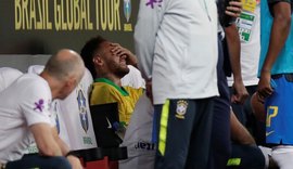 Neymar deixa jogo contra Catar por lesão e segue para clínica