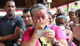 Prefeito Cacau realiza sorteio das casas do Conjunto Maria Gislene Matheus