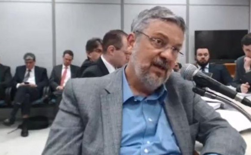 MPF diz que Palocci pediu 10% de propina de empreiteiras para Delfim Netto