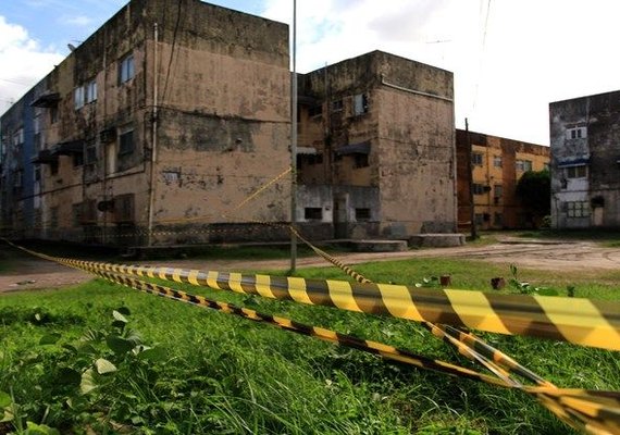 Quatro prédios são interditados no Conjunto Jardim Acácia devido a rachaduras