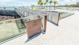 Governo de Alagoas autoriza e Árvore de Natal será montada no Marco dos Corais